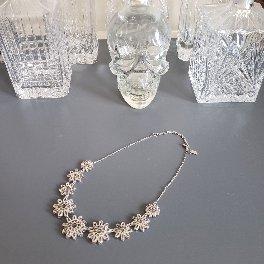 Kate Spade Crystal Gardens Necklace NWOT - Picture 6 of 7